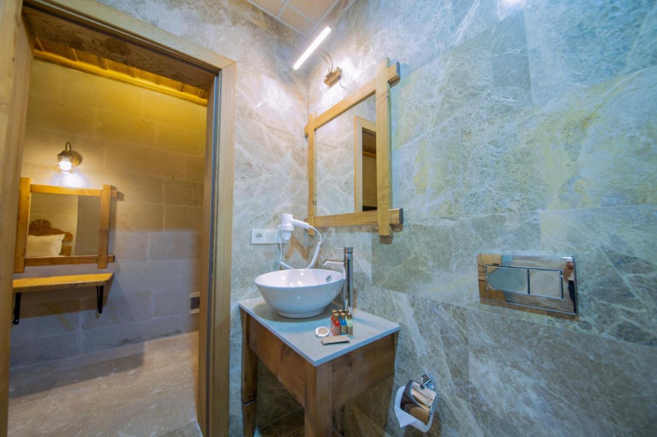 Remus Romulus Cappadocia Hotel Uçhisar Eksteriør billede
