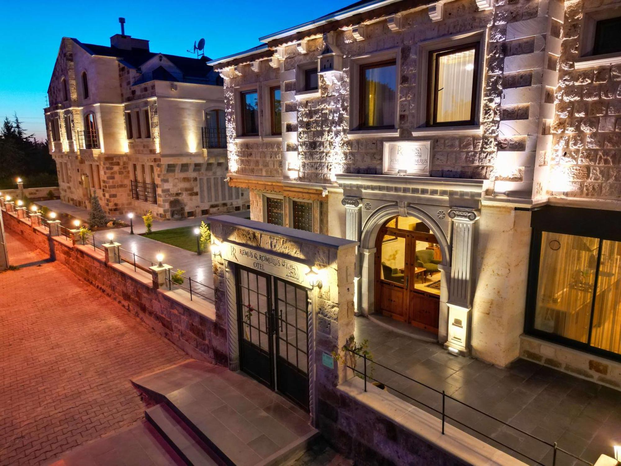 Remus Romulus Cappadocia Hotel Uçhisar Eksteriør billede