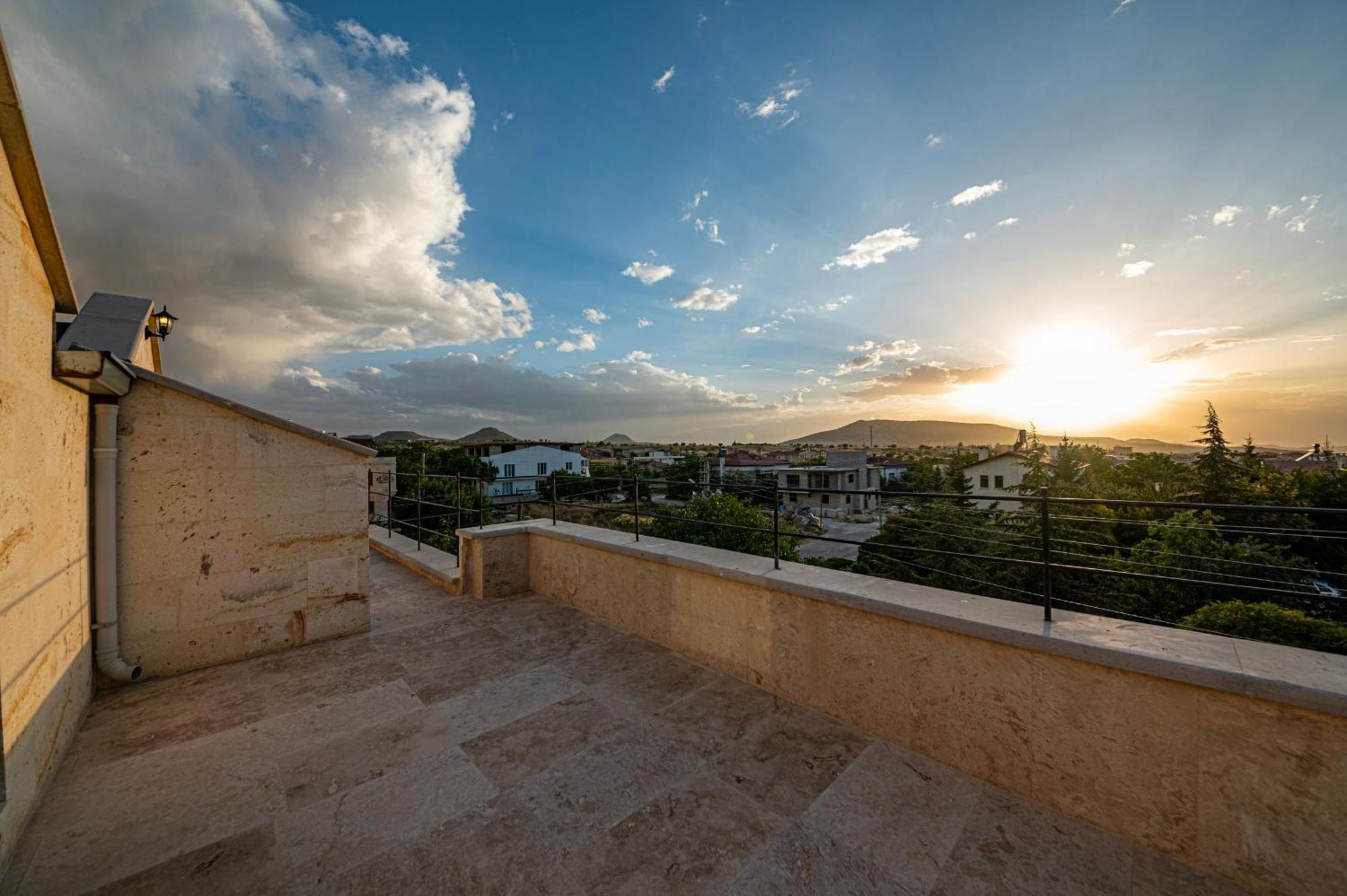 Remus Romulus Cappadocia Hotel Uçhisar Eksteriør billede